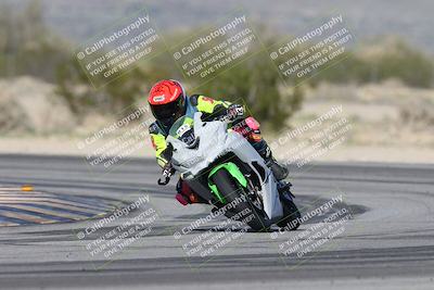 media/Jan-15-2026-Racers Edge (Thu) [[dfebeb70ab]]/3-B Group/Session 4 (Turn 5)/